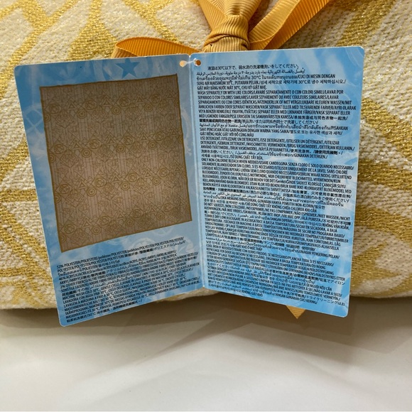 Disney Parks Marvel Avengers Gold Throw Blanket - Picture 7 of 10